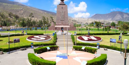 Quito City Tour with Middle of the World Monument