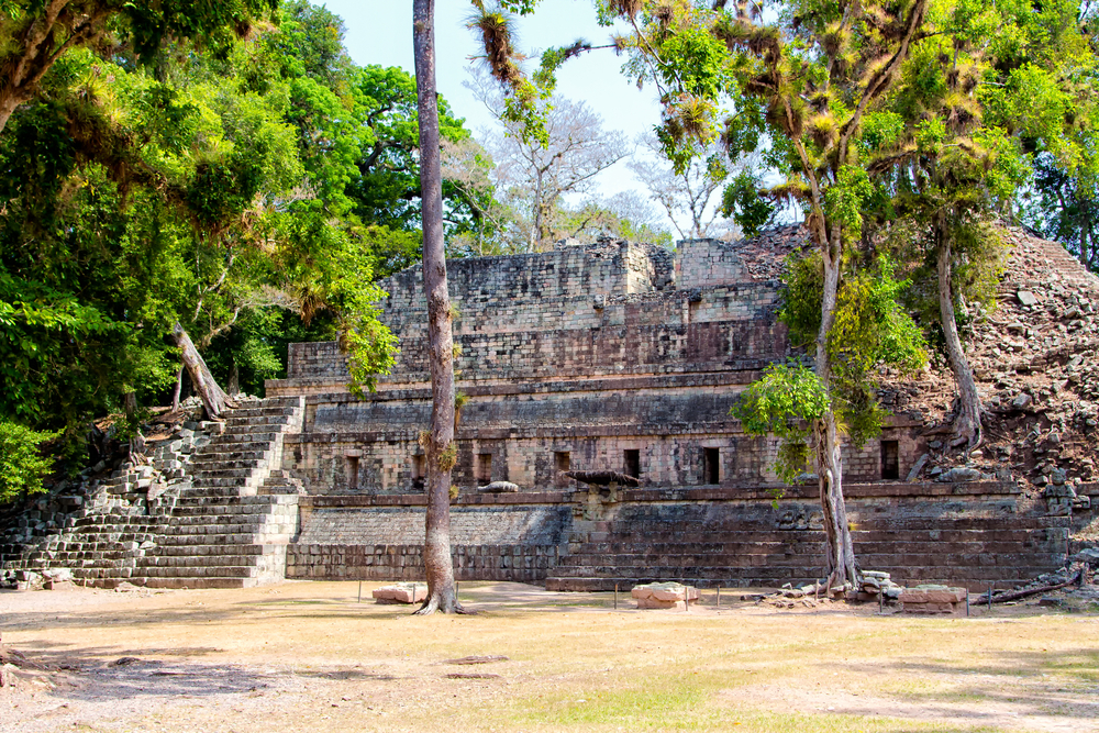 ancient maya ruin honduras