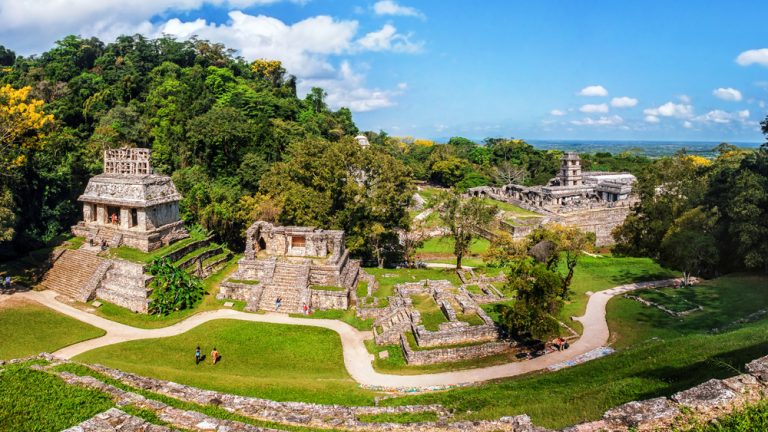 palenque acient maya ruins mexico
