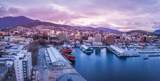 Disembarkation in Hobart