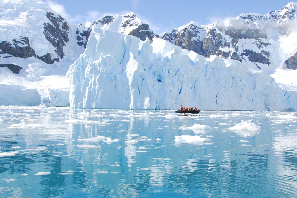 zodiac cruising, Antarctica