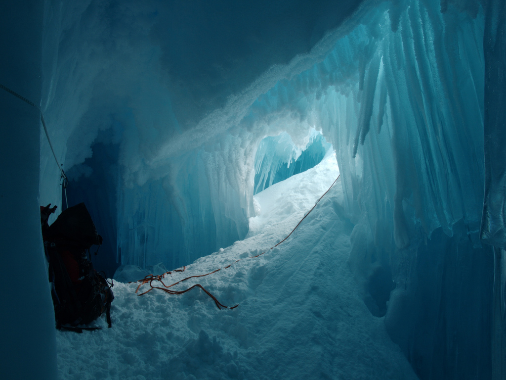antarctica caves