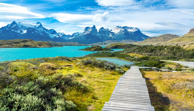 Pehoe lake and Guernos mountains, Patagonia, Chile